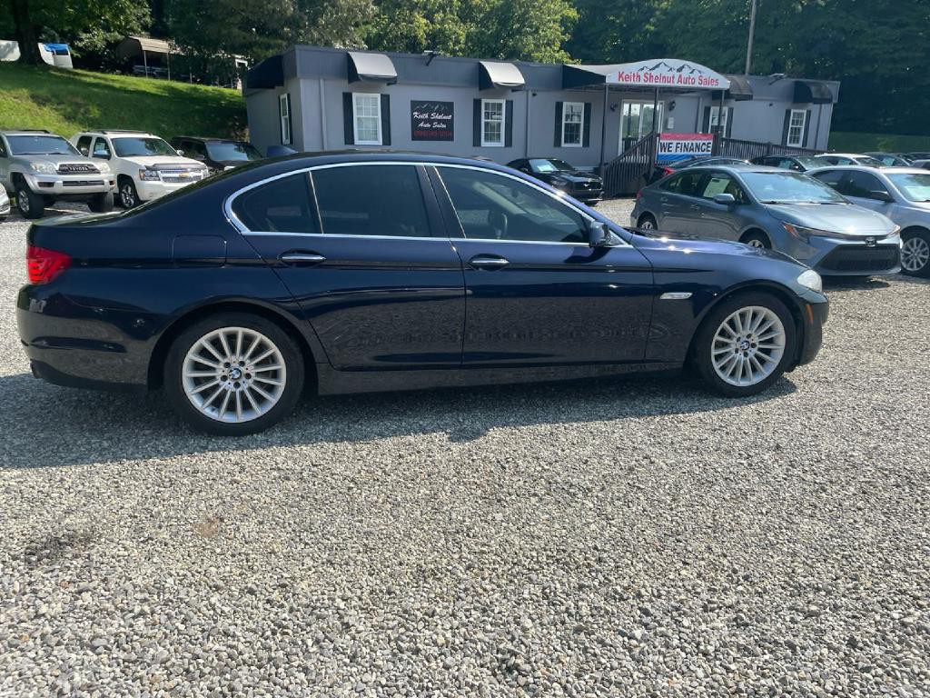 2013 BMW 5 Series Image 7