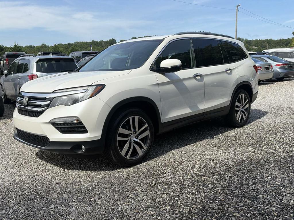 2017 Honda Pilot Image 3