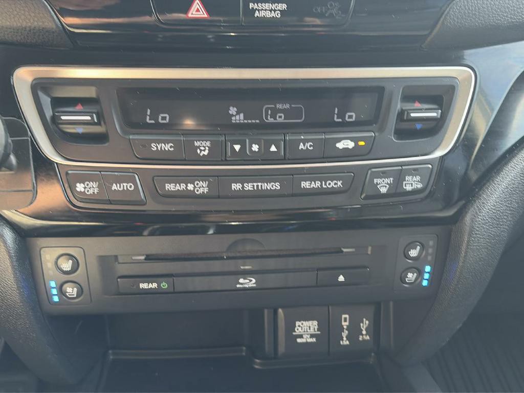 2017 Honda Pilot Image 26