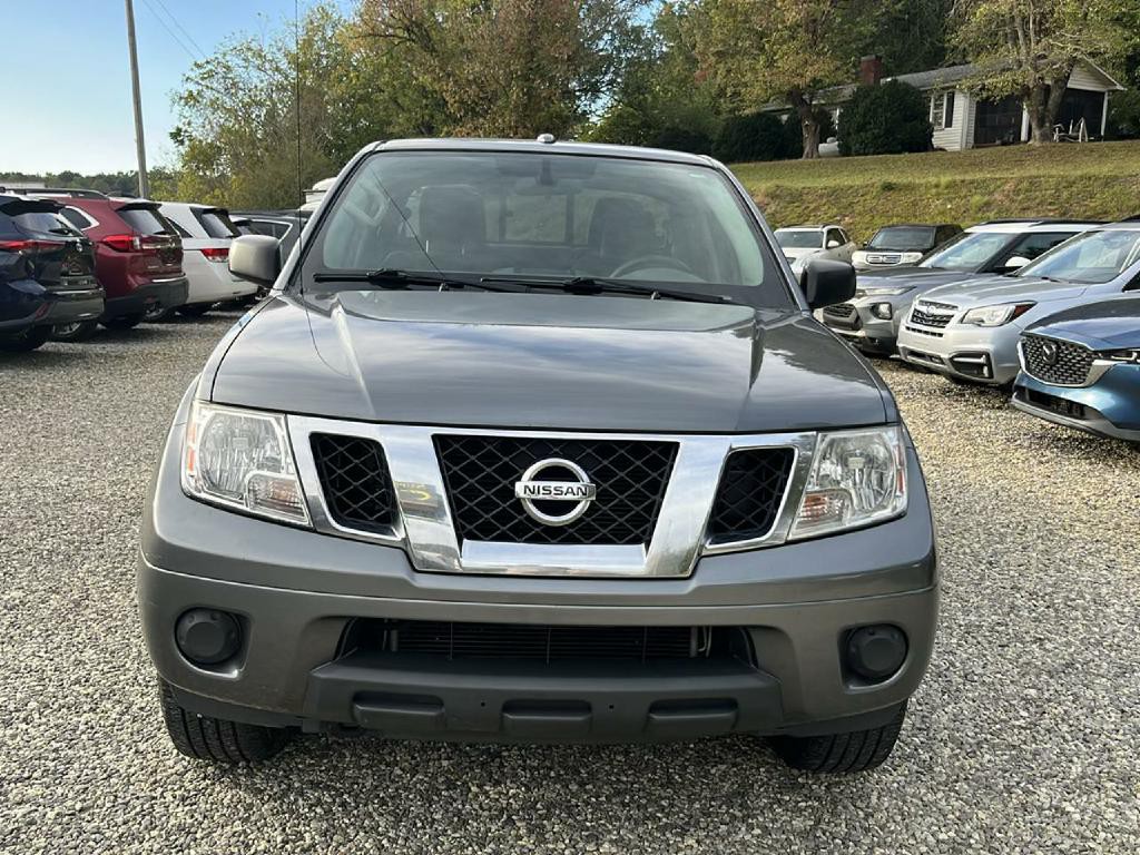 2018 Nissan Frontier Image 2