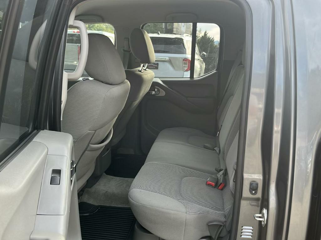 2018 Nissan Frontier Image 10