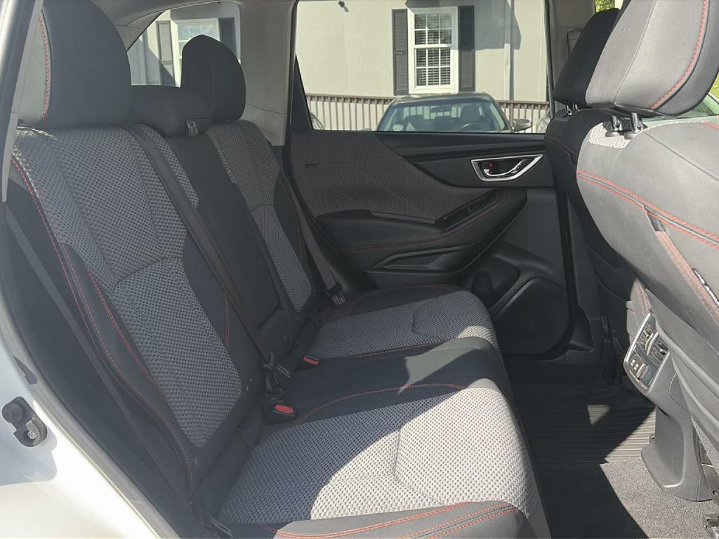 2019 Subaru Forester Image 10