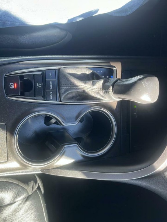 2021 Toyota Camry Image 16