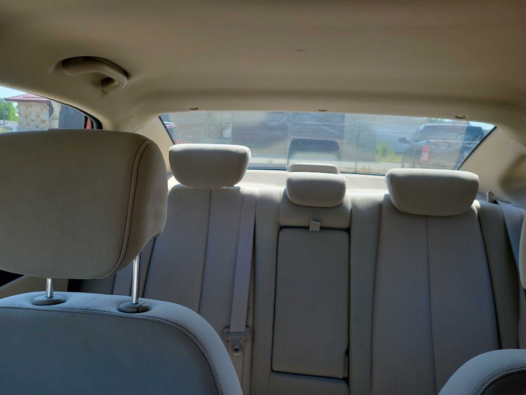 2009 Hyundai Elantra Image 10