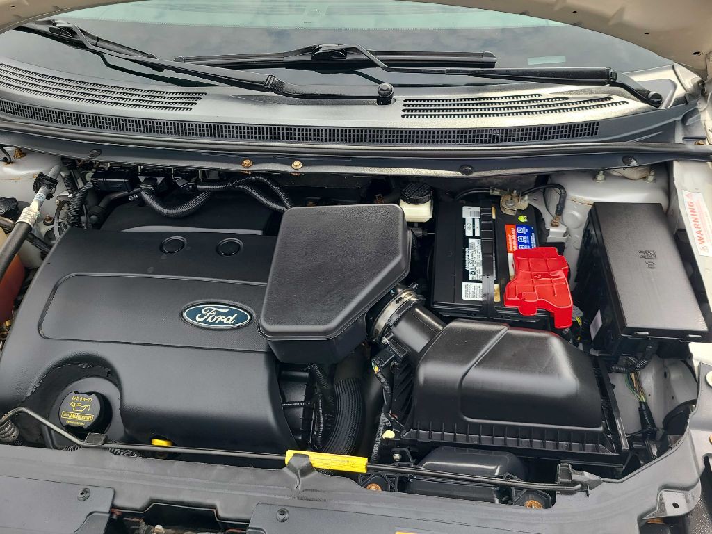 2013 Ford Edge Image 2