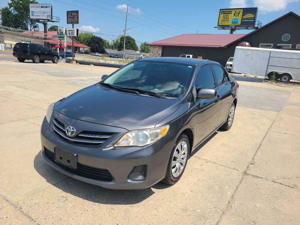 2013 Toyota Corolla Image 19
