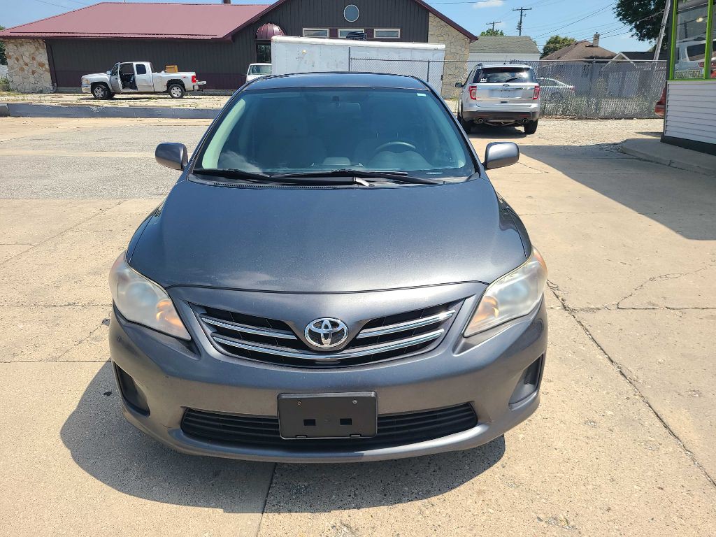 2013 Toyota Corolla Image 20