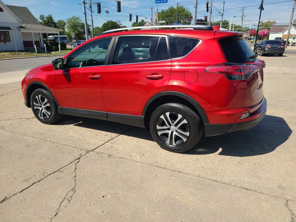 2017 Toyota Rav4 Image 15