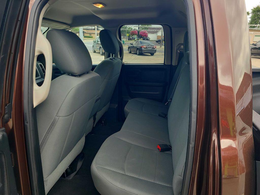 2015 RAM 1500 Image 11