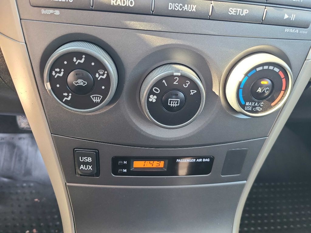 2011 Toyota Corolla Image 8