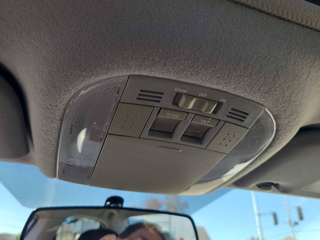 2011 Toyota Corolla Image 9