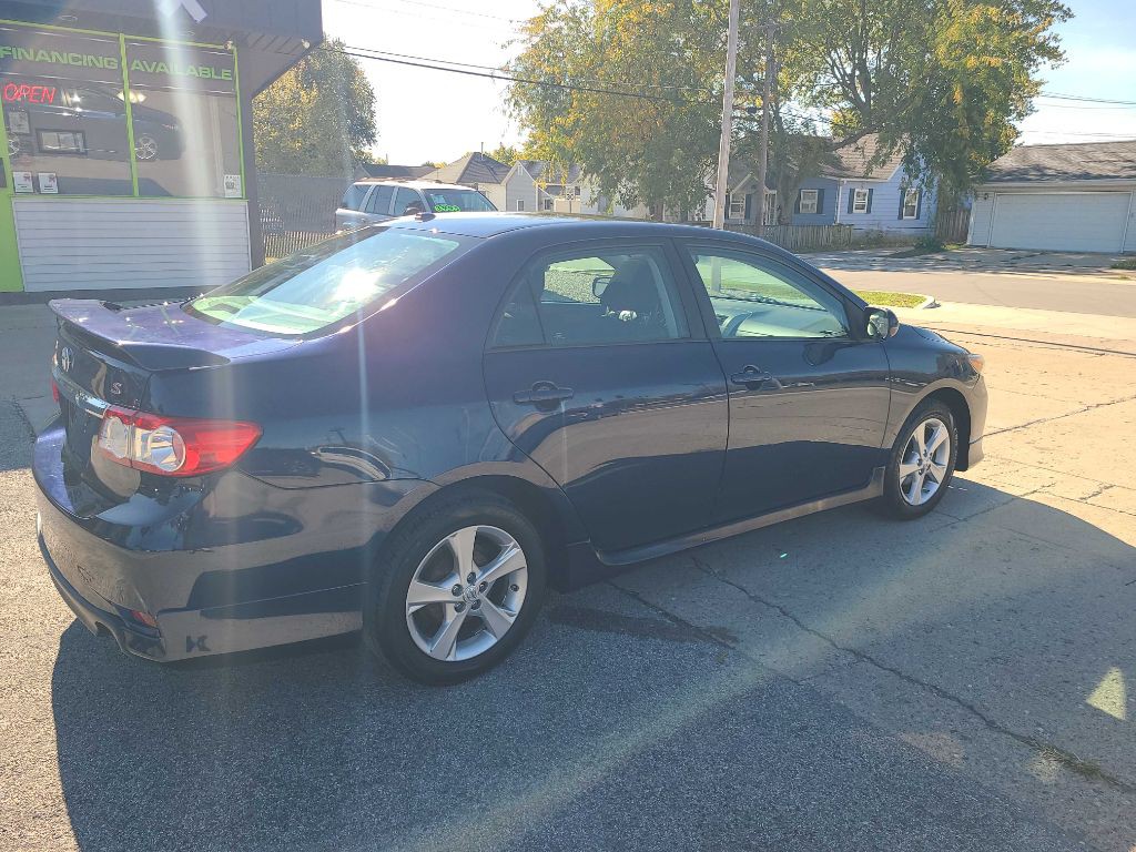 2011 Toyota Corolla Image 18