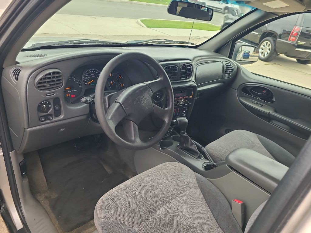 2004 Chevrolet Trailblazer Image 5