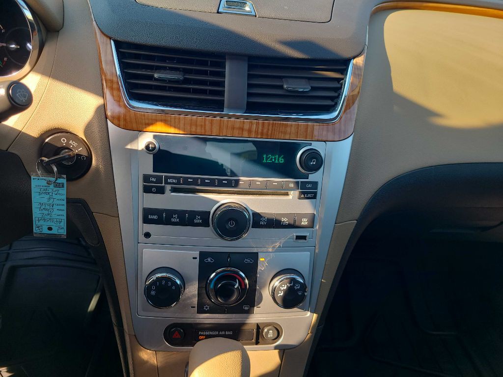 2012 Chevrolet Malibu Image 3