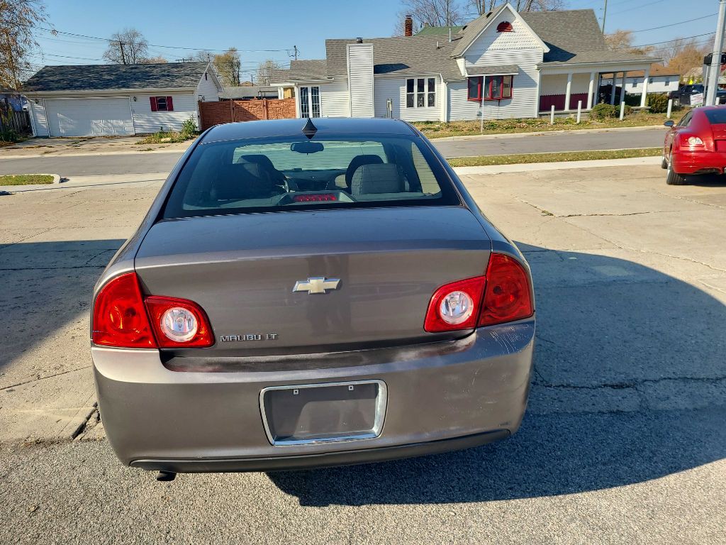 2012 Chevrolet Malibu Image 13