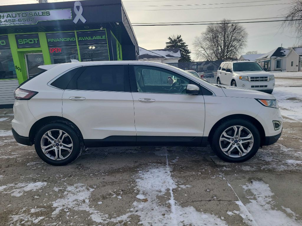 2016 Ford Edge Image 21