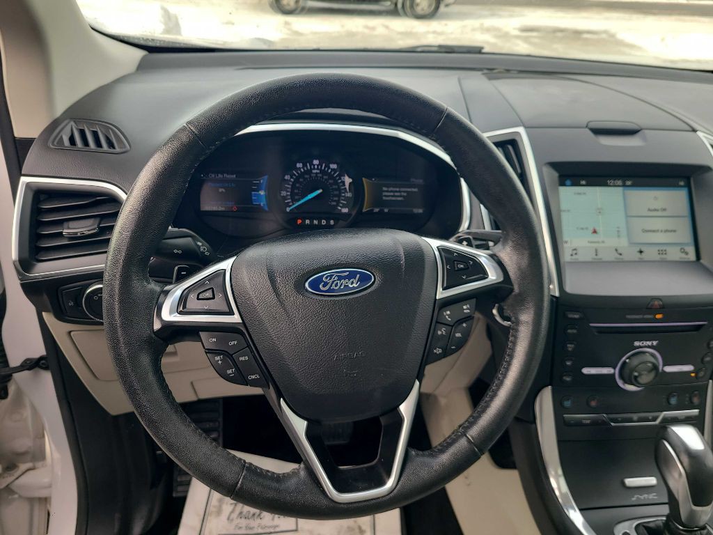 2016 Ford Edge Image 3