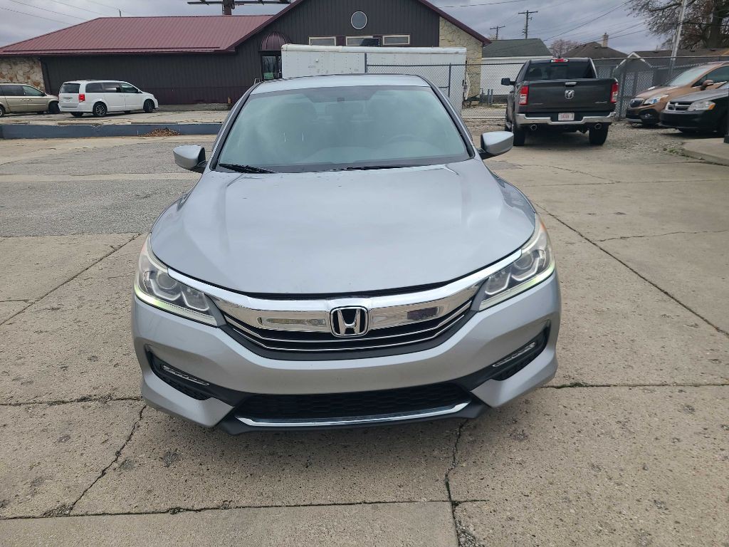 2017 Honda Accord Image 21