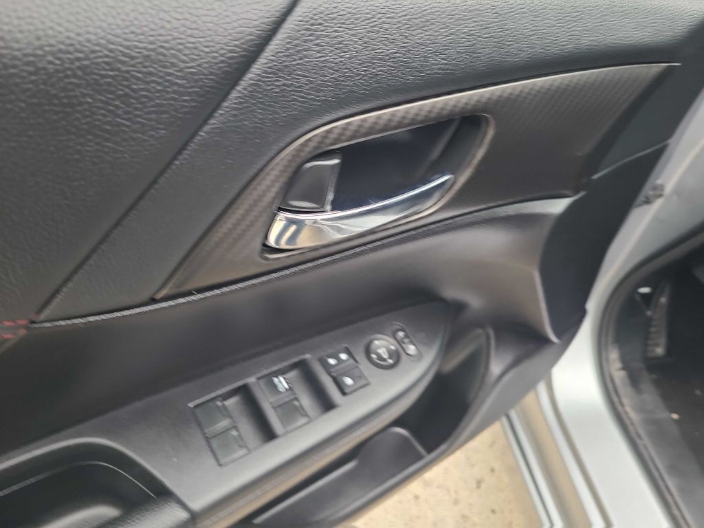 2017 Honda Accord Image 3