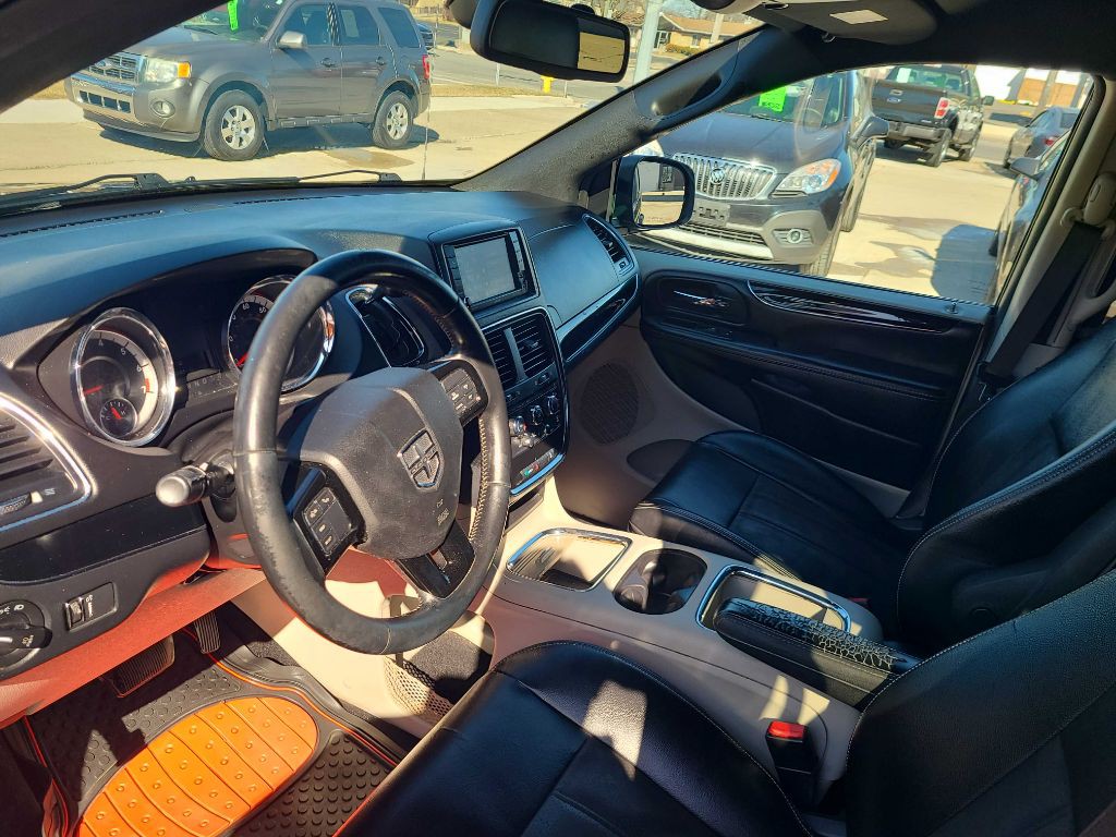 2020 Dodge Grand Caravan Image 3