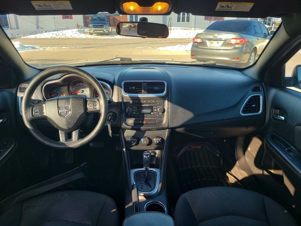 2014 Dodge Avenger Image 11