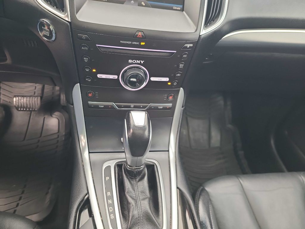 2015 Ford Edge Image 10