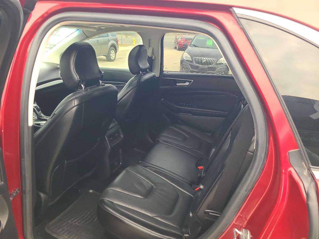 2015 Ford Edge Image 14