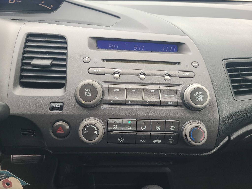 2010 Honda Civic Image 8