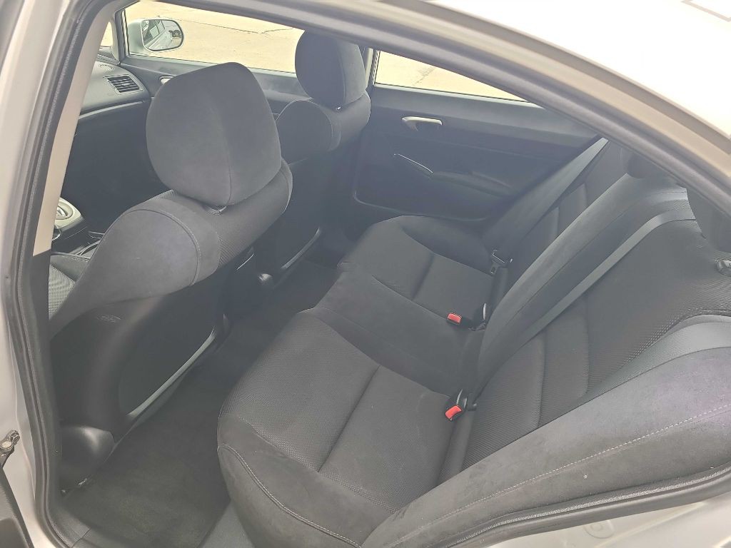 2010 Honda Civic Image 11