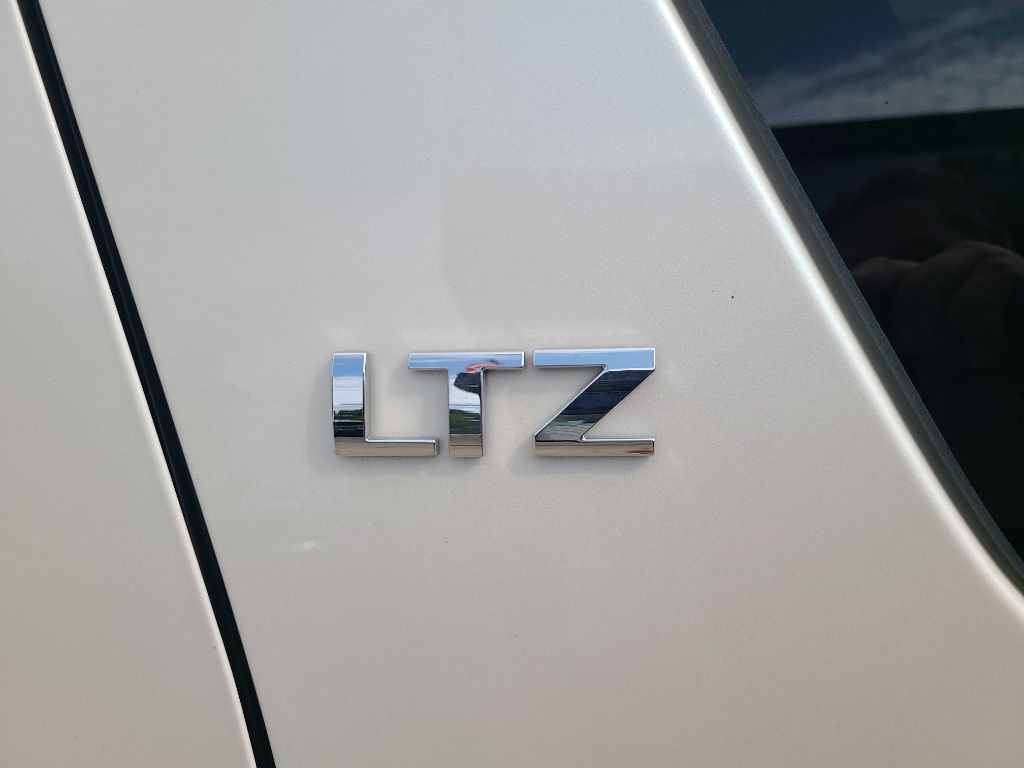 2012 Chevrolet Tahoe Image 21