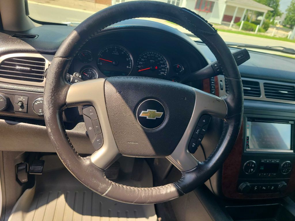 2012 Chevrolet Tahoe Image 6