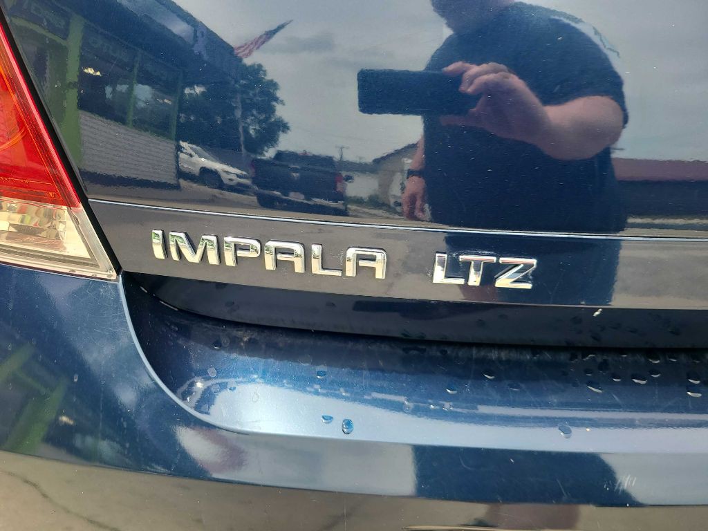 2012 Chevrolet Impala Image 17
