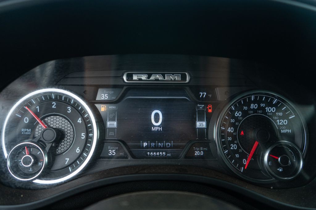 2021 RAM 1500 Image 12