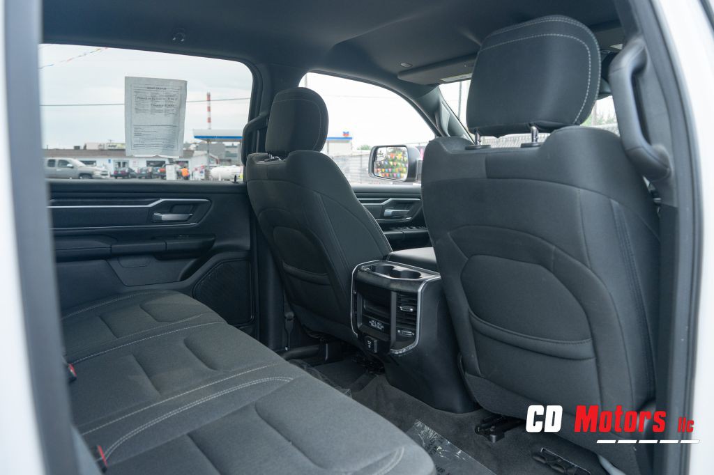 2021 RAM 1500 Image 15