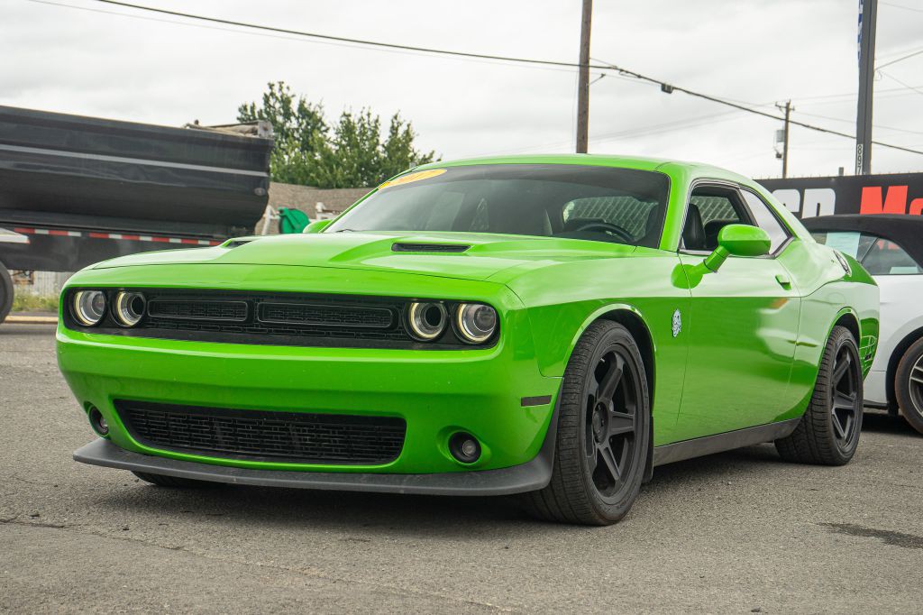 2017 Dodge Challenger Image 5