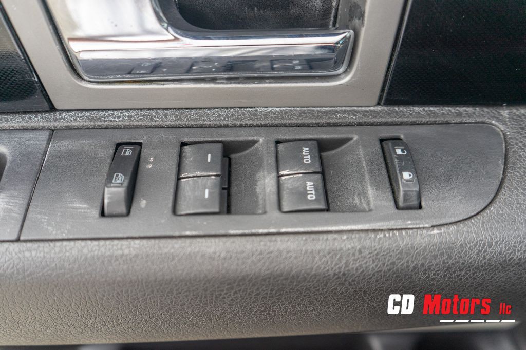 2011 Ford F-150 Image 12