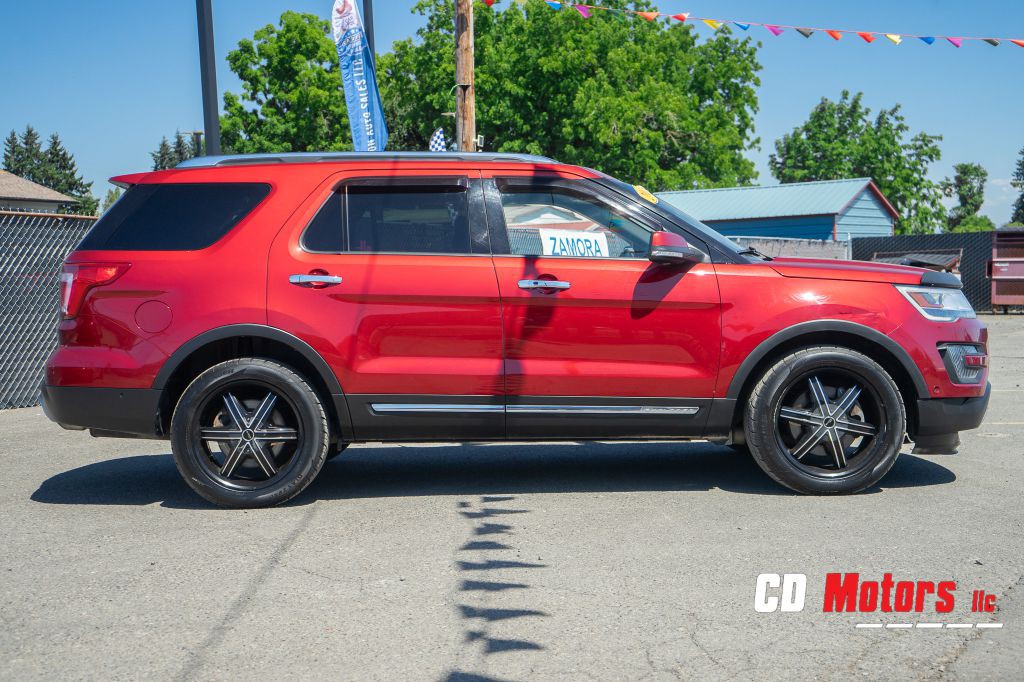2016 Ford Explorer Image 4
