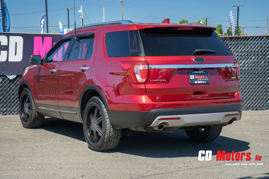 2016 Ford Explorer Image 5