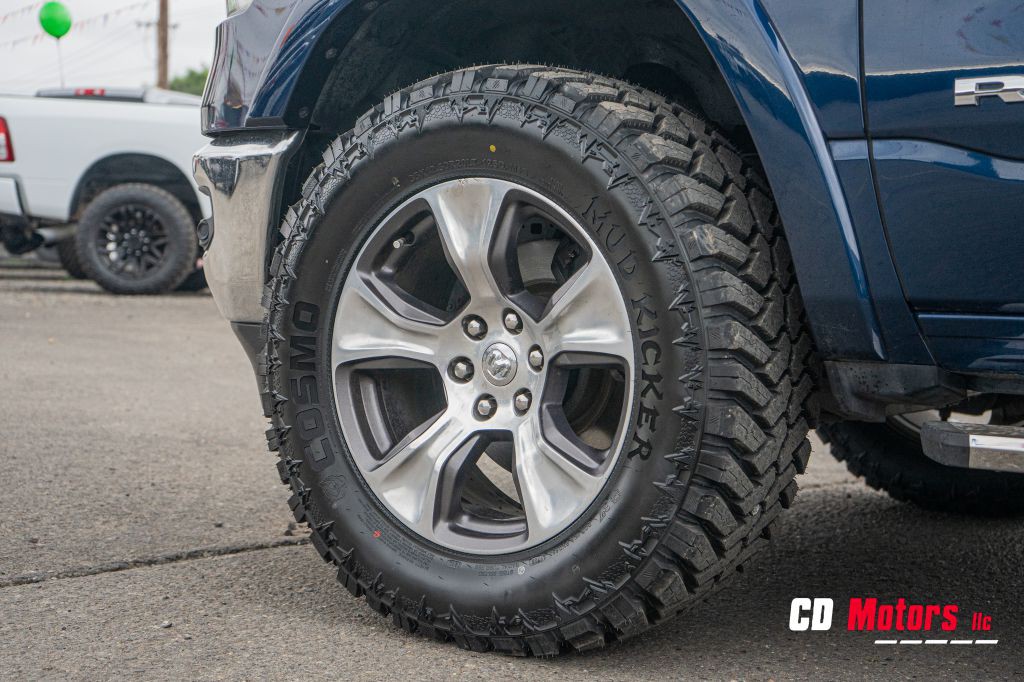 2019 RAM 1500 Image 7