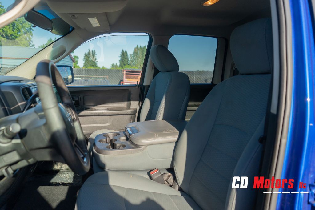 2017 RAM 1500 Image 16