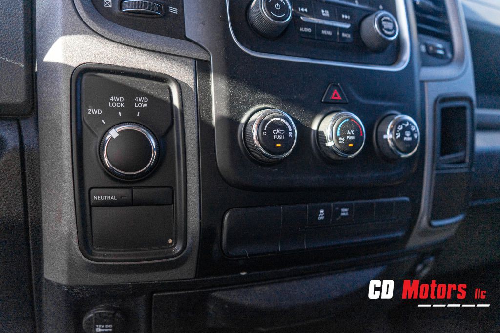 2017 RAM 1500 Image 18