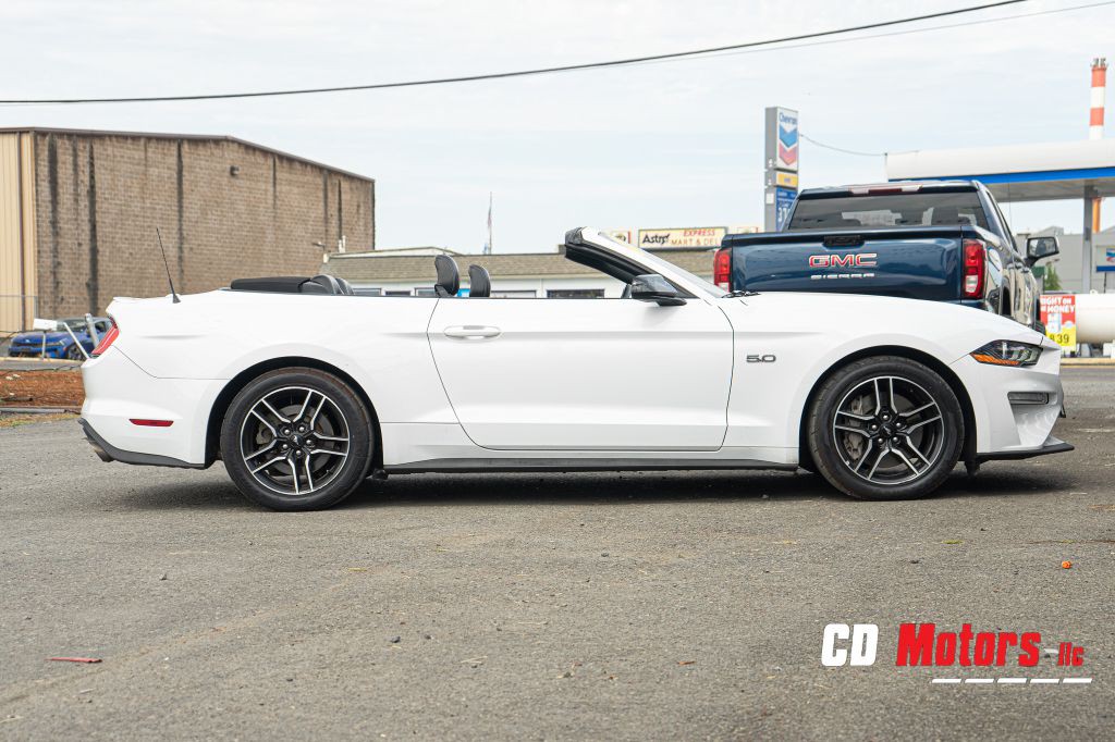 2019 Ford Mustang Image 20