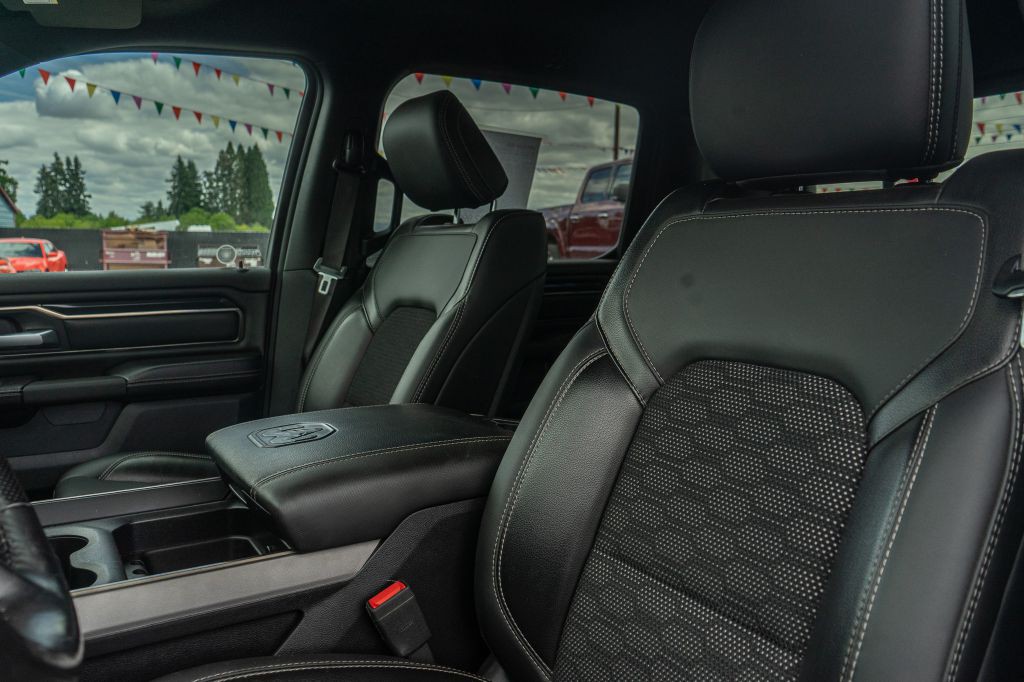 2020 RAM 1500 Image 15