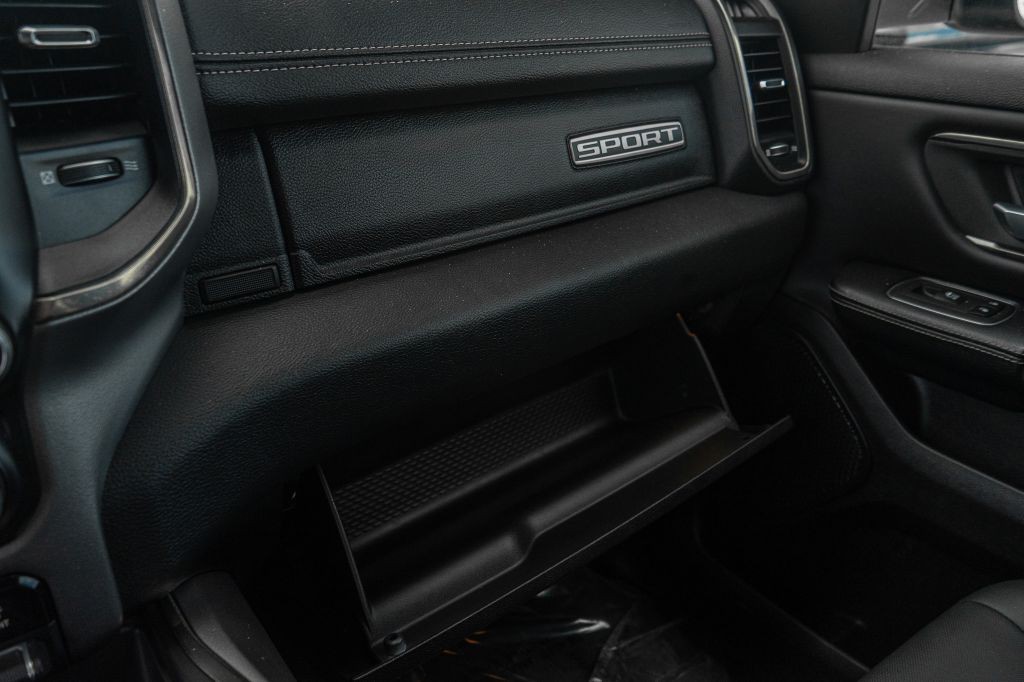 2020 RAM 1500 Image 18