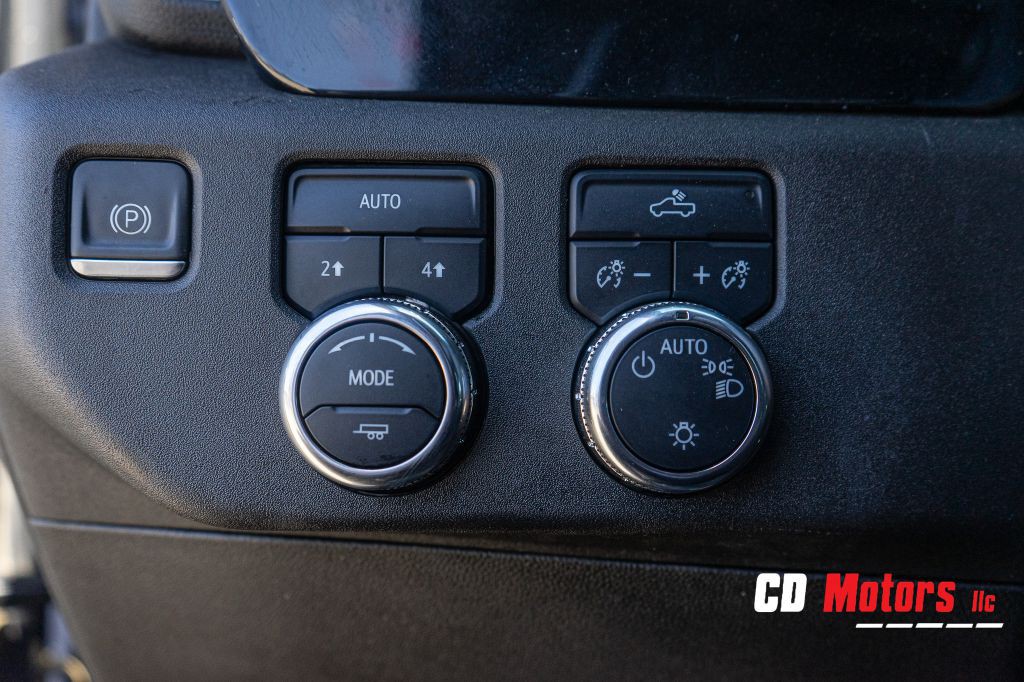 2023 GMC Sierra Image 12
