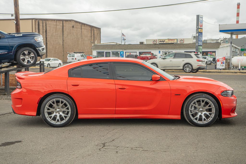 2021 Dodge Charger Image 11