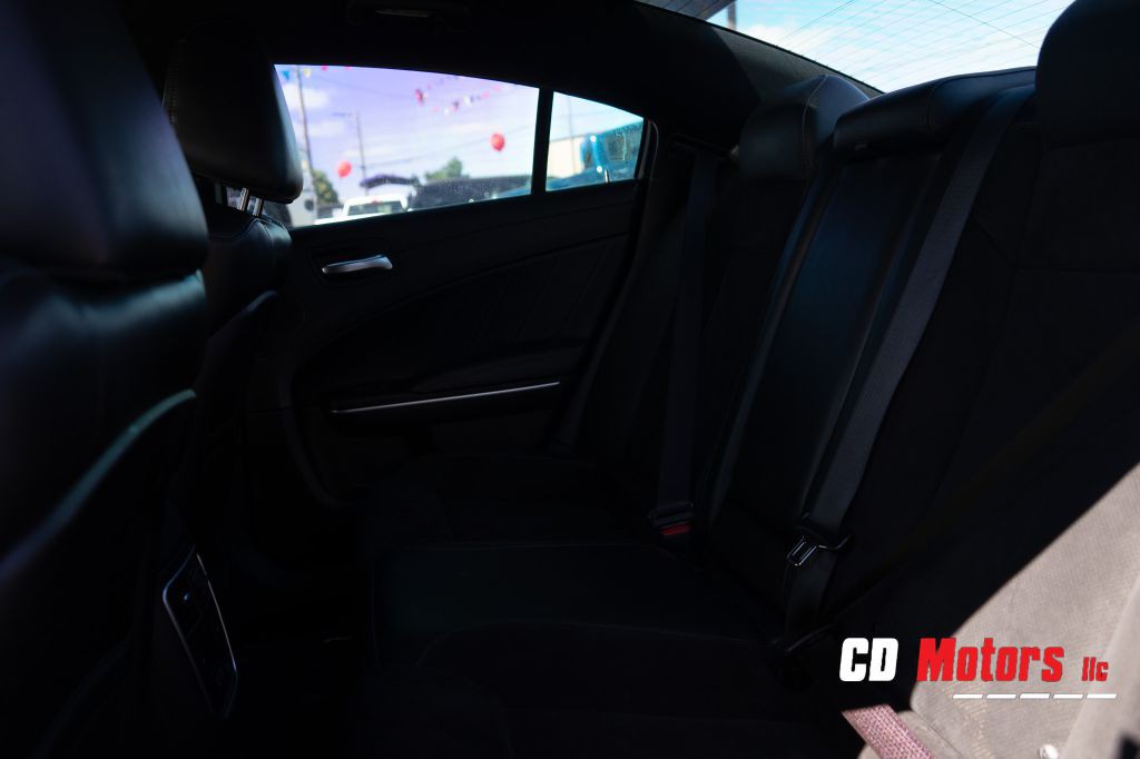 2020 Dodge Charger Image 35