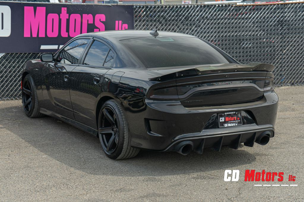 2018 Dodge Charger Image 8