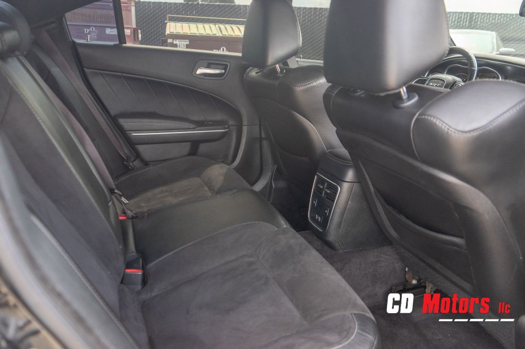 2018 Dodge Charger Image 14