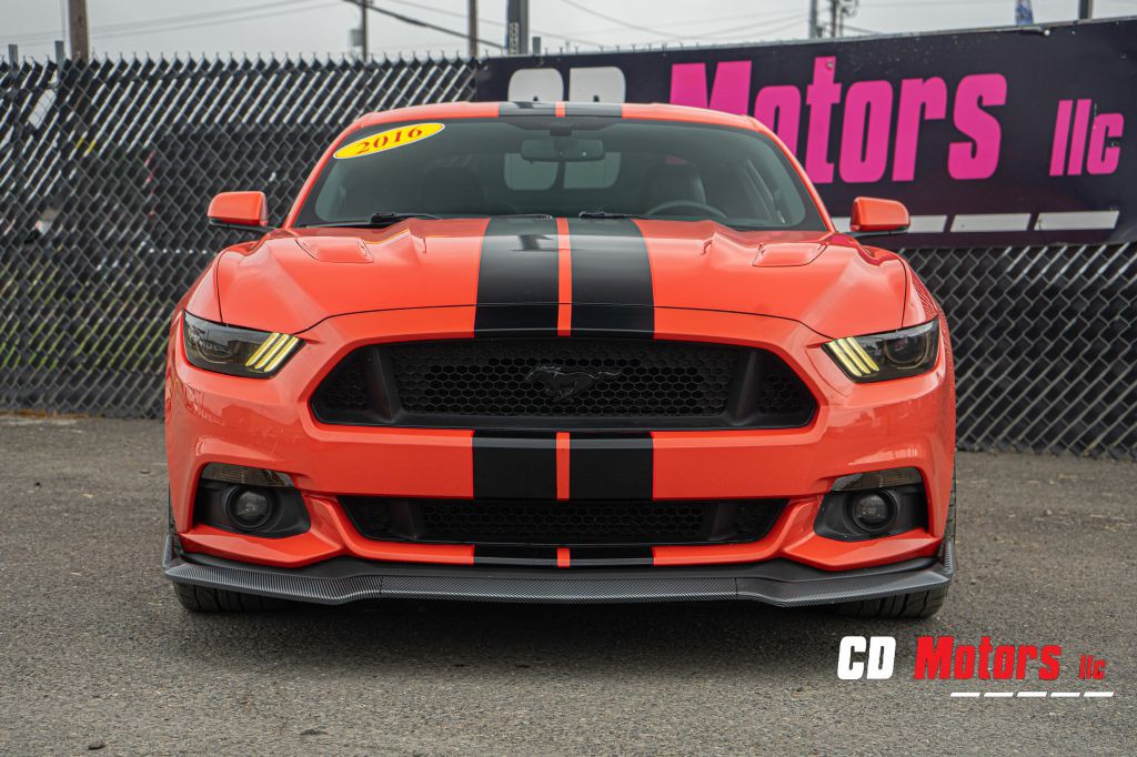 2016 Ford Mustang Image 3